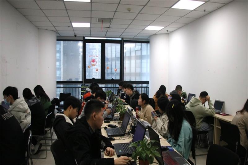 校區(qū)環(huán)境