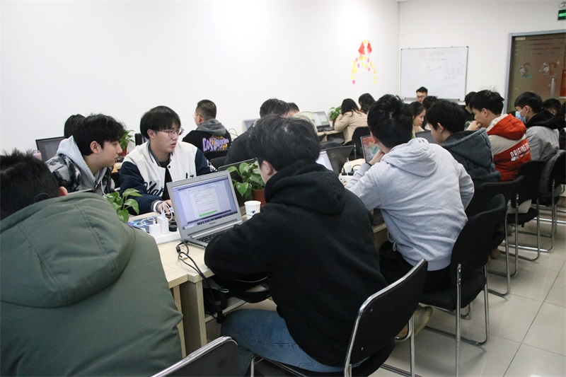 校區(qū)環(huán)境